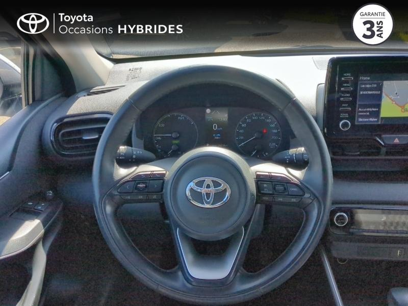 Photo 9 de l’annonce de TOYOTA Yaris d’occasion à vendre à ARLES