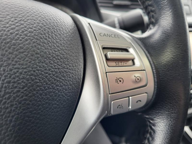 Photo 18 de l’annonce de NISSAN Navara VUL d’occasion à vendre à ANNECY