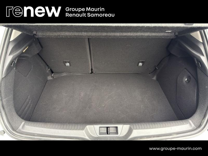 Photo 9 de l’annonce de RENAULT Megane d’occasion à vendre à SAMOREAU