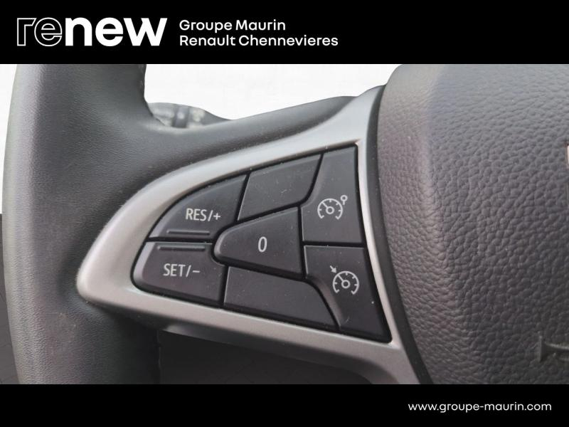 Photo 16 de l’annonce de DACIA Sandero d’occasion à vendre à CHENNEVIÈRES-SUR-MARNE