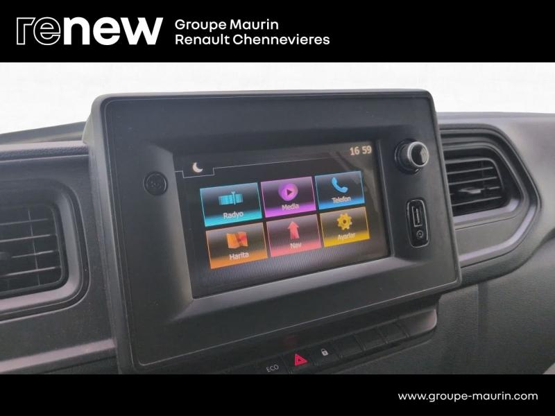 Photo 9 de l’annonce de RENAULT Master Benne VUL d’occasion à vendre à CHENNEVIÈRES-SUR-MARNE