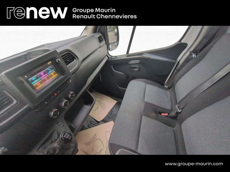 Photo 11 de l’annonce de RENAULT Master Benne VUL d’occasion à vendre à CHENNEVIÈRES-SUR-MARNE
