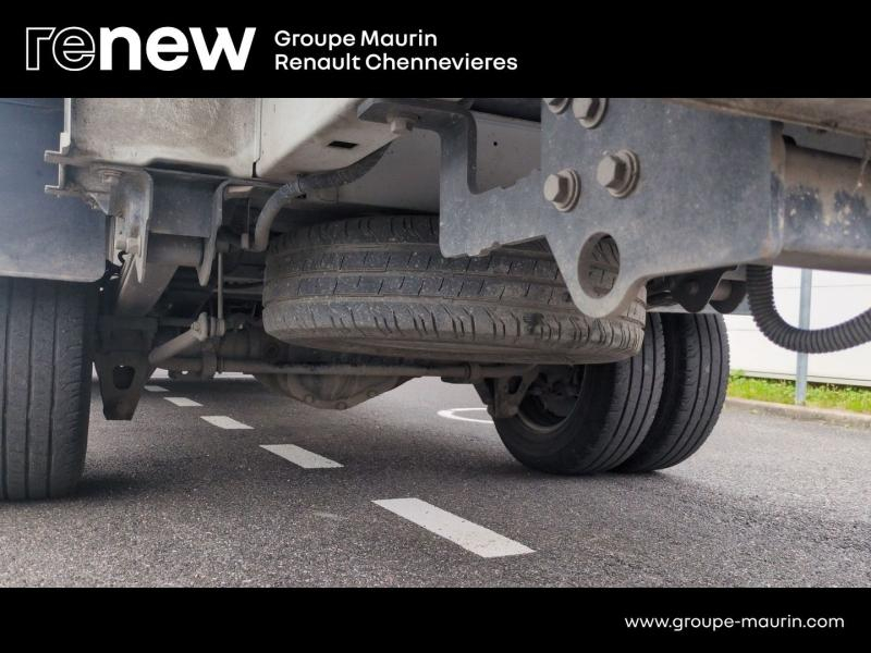 Photo 14 de l’annonce de RENAULT Master Benne VUL d’occasion à vendre à CHENNEVIÈRES-SUR-MARNE