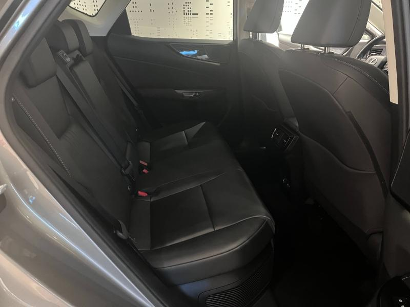Photo 6 de l’annonce de LEXUS NX d’occasion à vendre à LATTES
