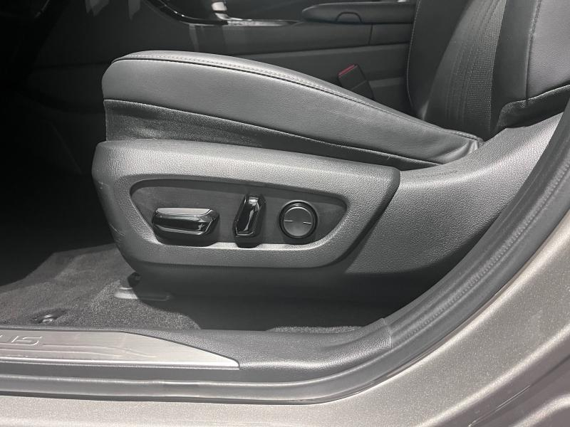 Photo 12 de l’annonce de LEXUS NX d’occasion à vendre à LATTES