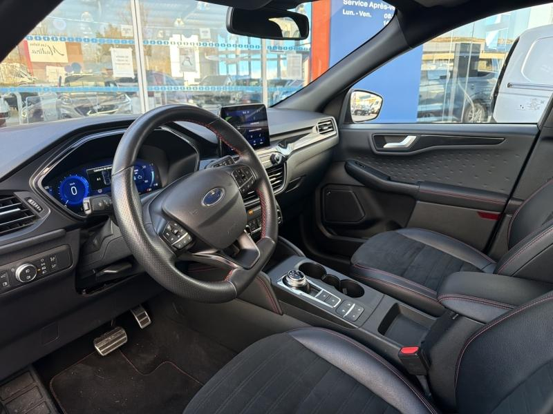 Photo 9 de l’annonce de FORD Kuga d’occasion à vendre à VITROLLES