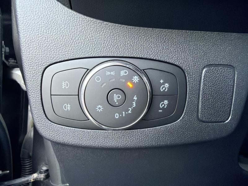 Photo 19 de l’annonce de FORD Puma d’occasion à vendre à VITROLLES