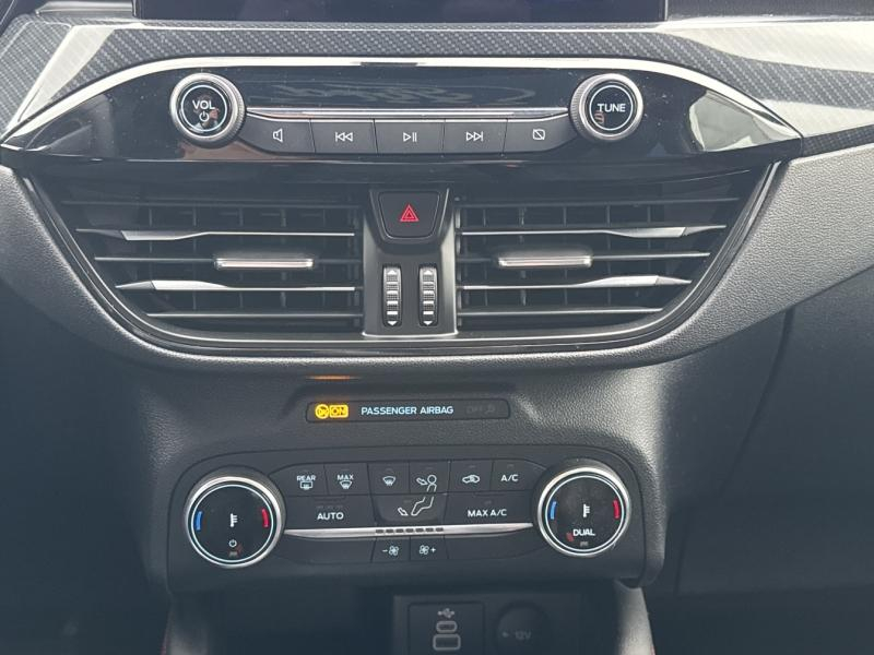 Photo 15 de l’annonce de FORD Kuga d’occasion à vendre à VITROLLES