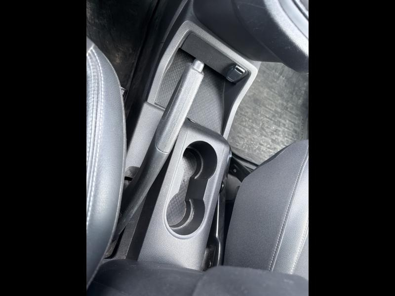 Photo 19 de l’annonce de RENAULT Kangoo Van d’occasion à vendre à VITROLLES
