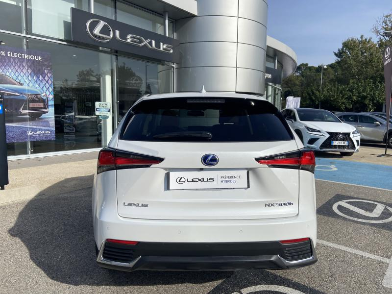 Photo 6 de l’annonce de LEXUS NX d’occasion à vendre à MONTFAVET