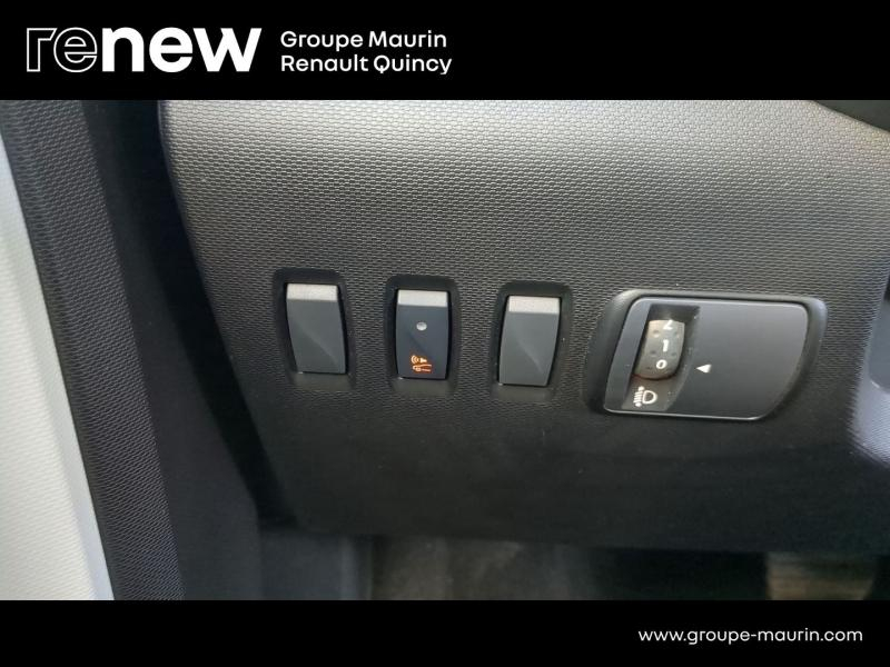 Photo 18 de l’annonce de RENAULT Twingo d’occasion à vendre à QUINCY-SOUS-SÉNART