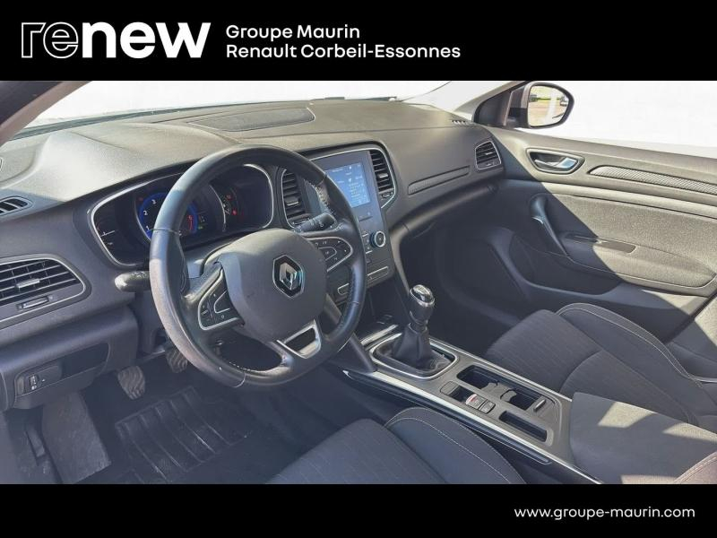Photo 10 de l’annonce de RENAULT Megane d’occasion à vendre à CORBEIL-ESSONNES