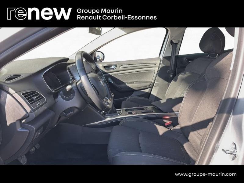 Photo 11 de l’annonce de RENAULT Megane d’occasion à vendre à CORBEIL-ESSONNES