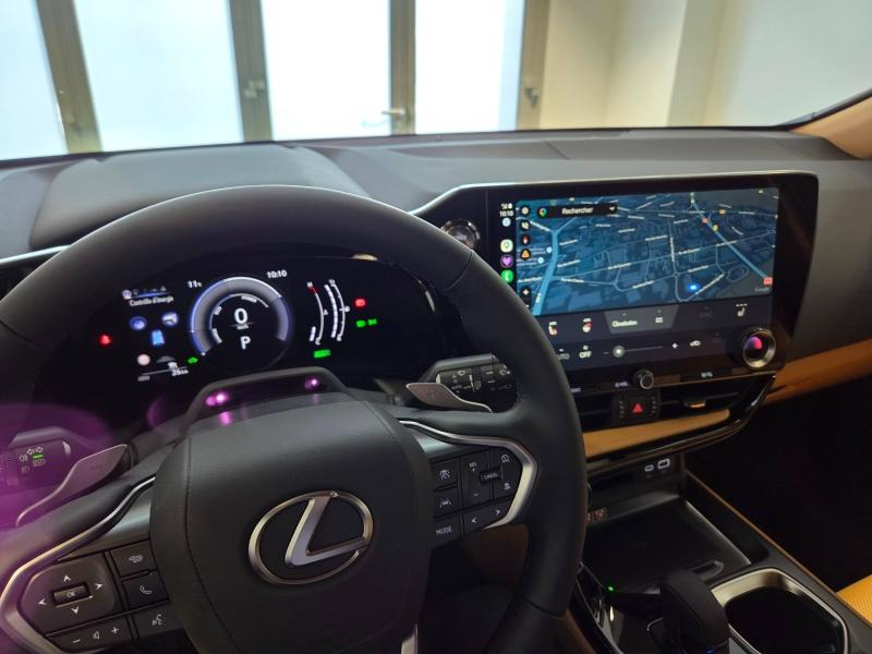 Photo 4 de l’annonce de LEXUS NX d’occasion à vendre à AUBIÈRE