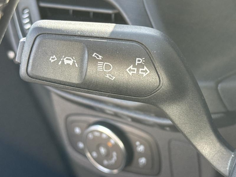 Photo 14 de l’annonce de FORD Puma d’occasion à vendre à VITROLLES