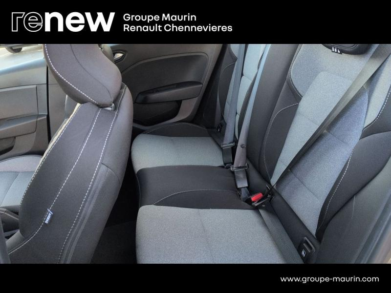 Photo 14 de l’annonce de RENAULT Clio d’occasion à vendre à CHENNEVIÈRES-SUR-MARNE