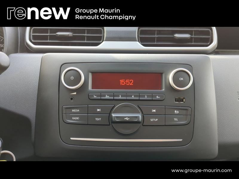 Photo 6 de l’annonce de DACIA Duster d’occasion à vendre à CHENNEVIÈRES-SUR-MARNE