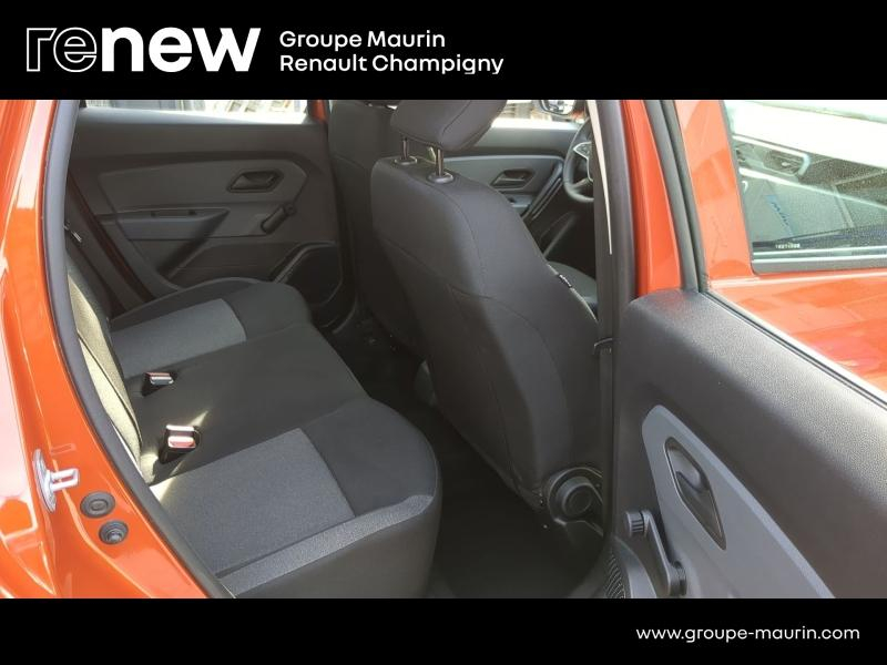 Photo 13 de l’annonce de DACIA Duster d’occasion à vendre à CHENNEVIÈRES-SUR-MARNE