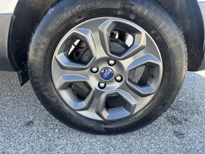 Photo 6 de l’annonce de FORD EcoSport d’occasion à vendre à BRIGNOLES