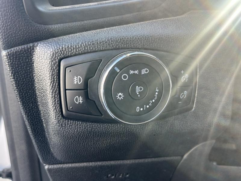 Photo 14 de l’annonce de FORD EcoSport d’occasion à vendre à BRIGNOLES