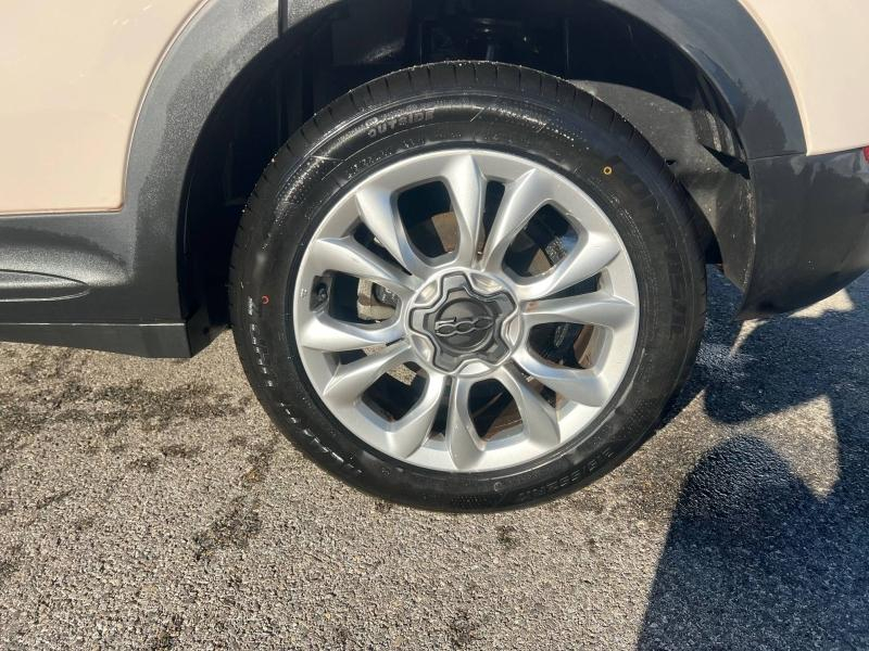 Photo 9 de l’annonce de FIAT 500X d’occasion à vendre à TOULON