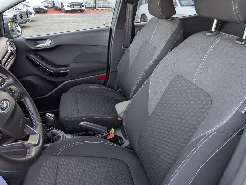 Photo 8 de l’annonce de FORD Fiesta d’occasion à vendre à AVIGNON