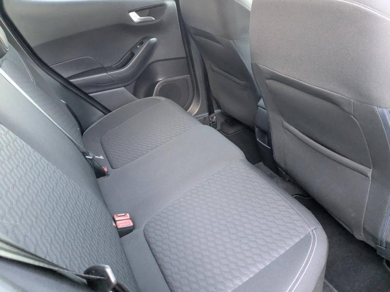 Photo 10 de l’annonce de FORD Fiesta d’occasion à vendre à AVIGNON