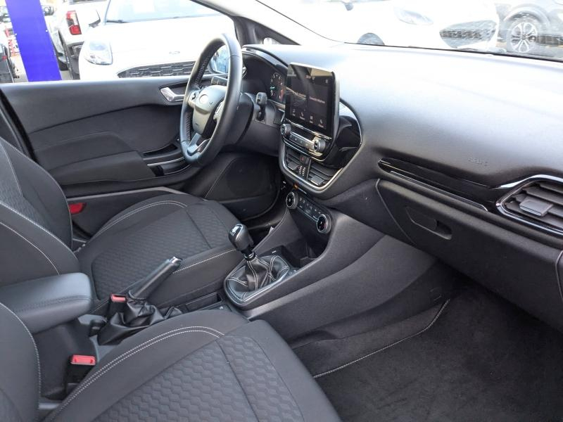 Photo 12 de l’annonce de FORD Fiesta d’occasion à vendre à AVIGNON