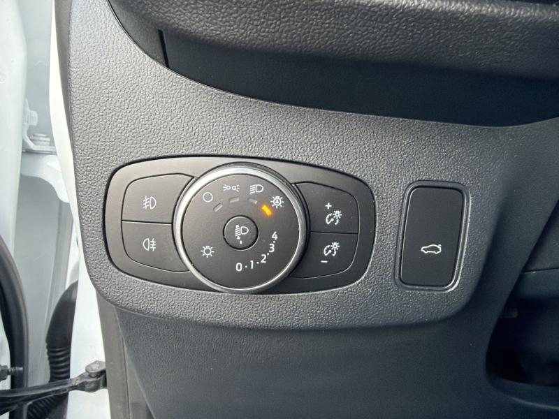 Photo 19 de l’annonce de FORD Puma d’occasion à vendre à VITROLLES