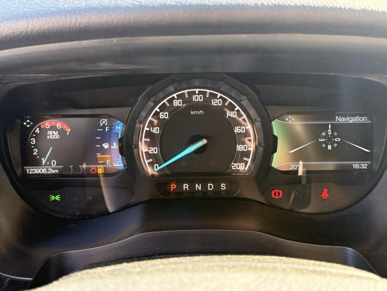 Photo 11 de l’annonce de FORD Ranger VUL d’occasion à vendre à AUBAGNE