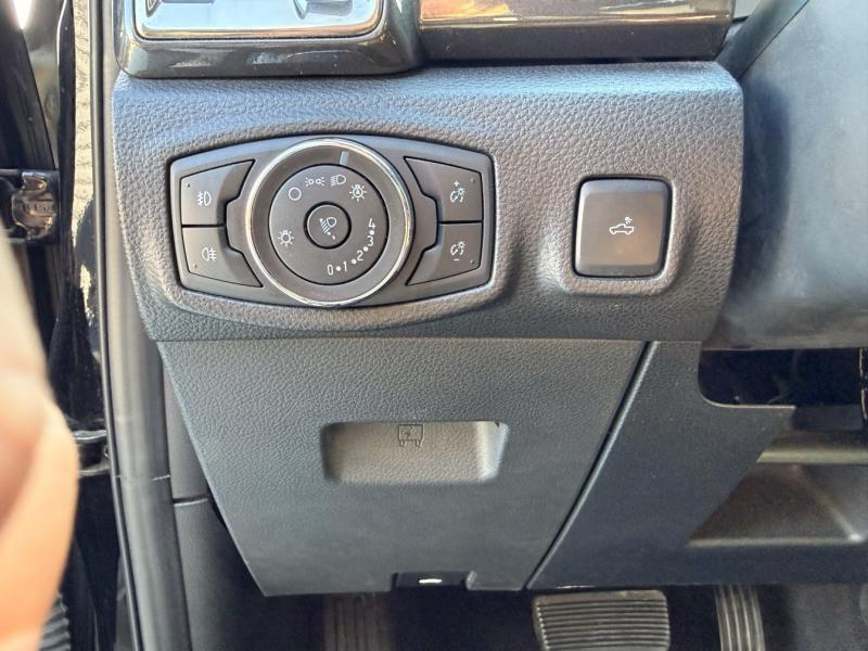 Photo 13 de l’annonce de FORD Ranger VUL d’occasion à vendre à AUBAGNE