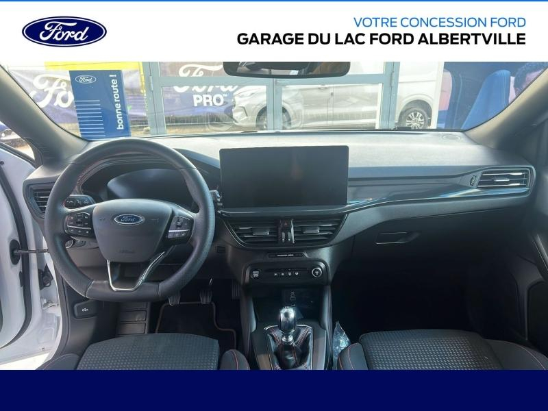 Photo 6 de l’annonce de FORD Focus d’occasion à vendre à ALBERTVILLE