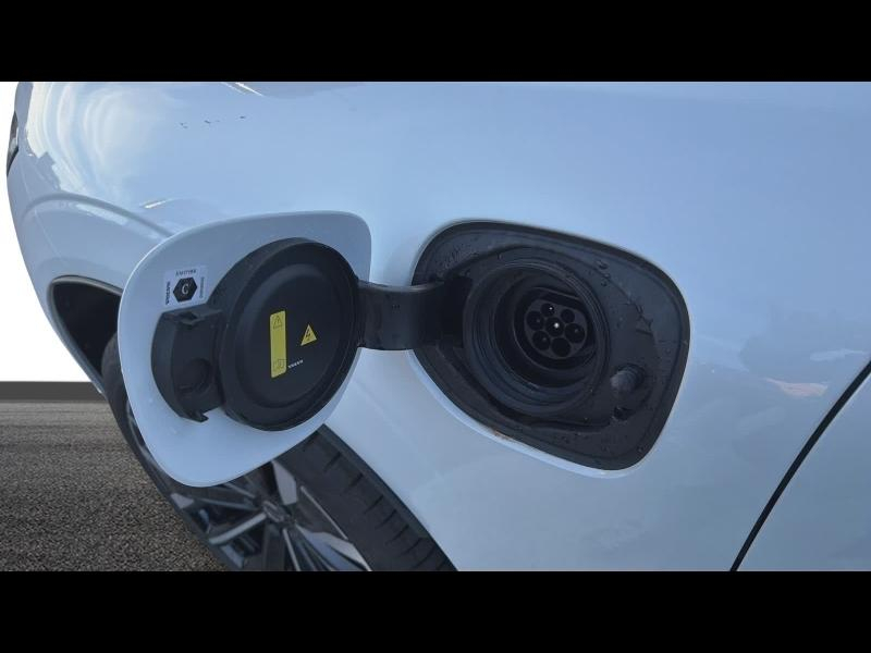 Photo 9 de l’annonce de VOLVO XC60 d’occasion à vendre à TOULON