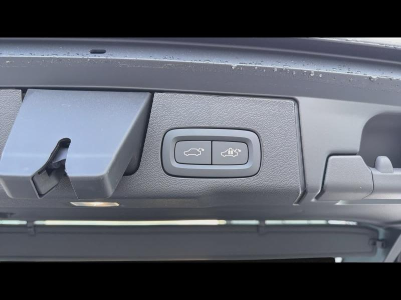 Photo 15 de l’annonce de VOLVO XC60 d’occasion à vendre à TOULON