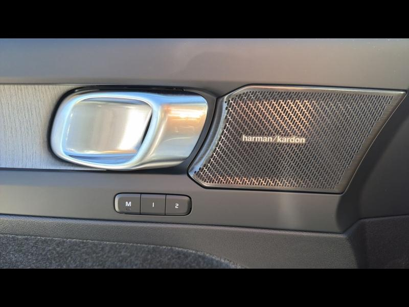 Photo 17 de l’annonce de VOLVO XC40 d’occasion à vendre à TOULON