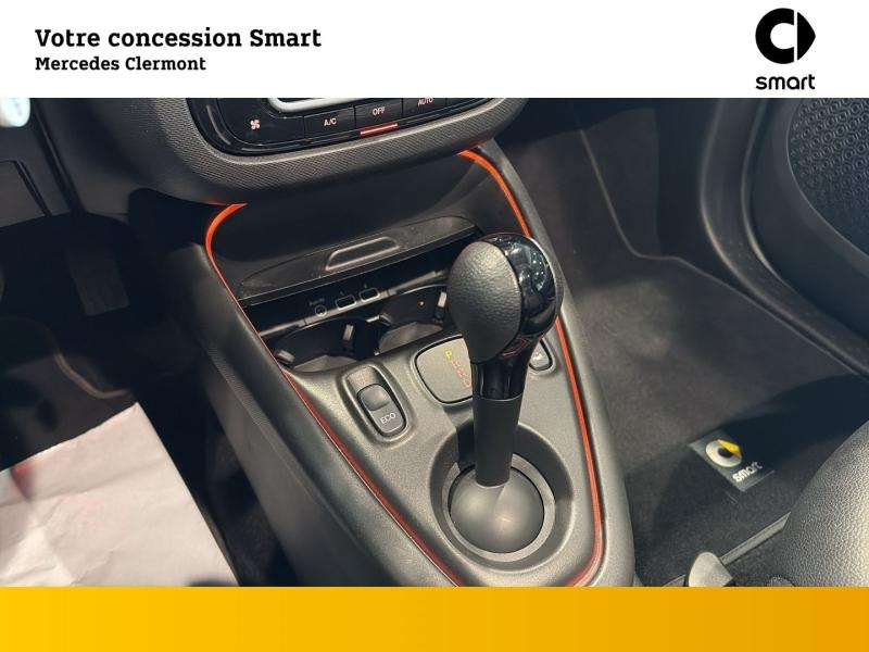 Photo 18 de l’annonce de SMART Fortwo Cabriolet d’occasion à vendre à AUBIÈRE
