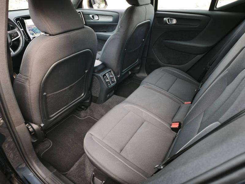 Photo 12 de l’annonce de VOLVO XC40 d’occasion à vendre à AVIGNON