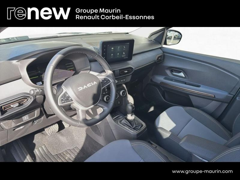 Photo 10 de l’annonce de DACIA Jogger d’occasion à vendre à CORBEIL-ESSONNES