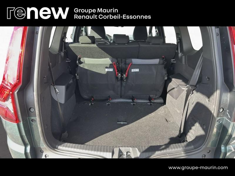 Photo 15 de l’annonce de DACIA Jogger d’occasion à vendre à CORBEIL-ESSONNES