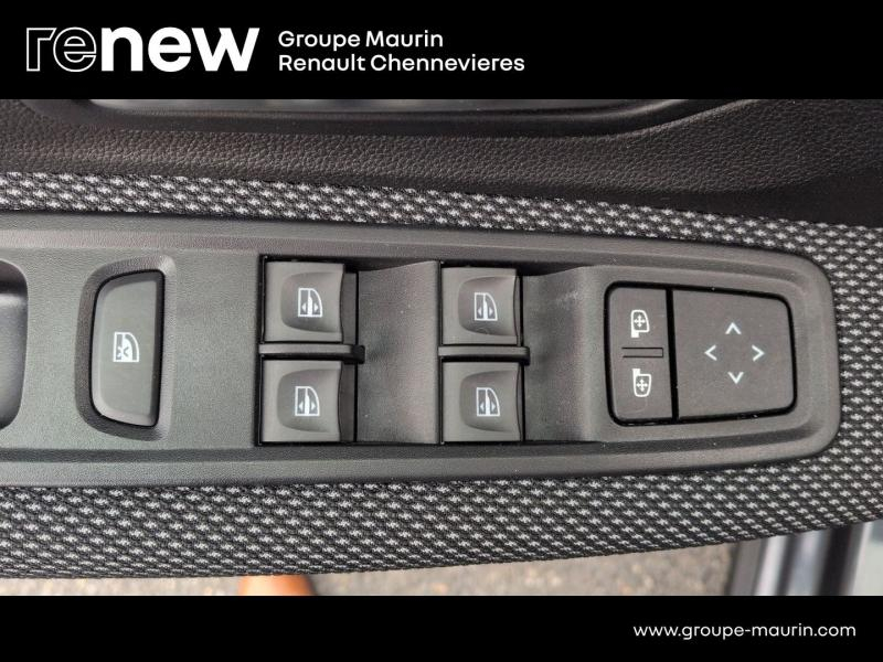 Photo 19 de l’annonce de DACIA Sandero d’occasion à vendre à CHENNEVIÈRES-SUR-MARNE