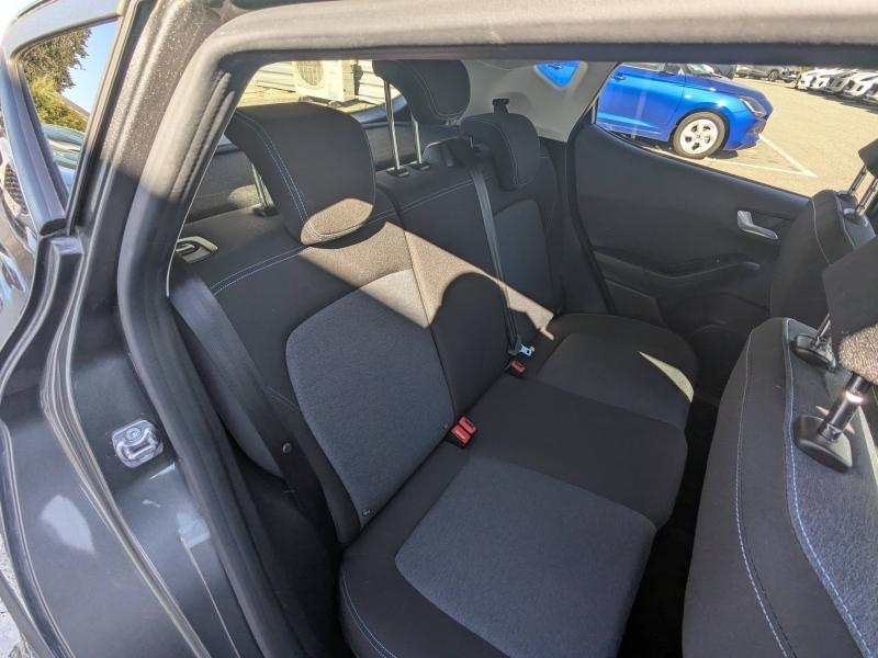 Photo 10 de l’annonce de FORD Fiesta d’occasion à vendre à DRAGUIGNAN