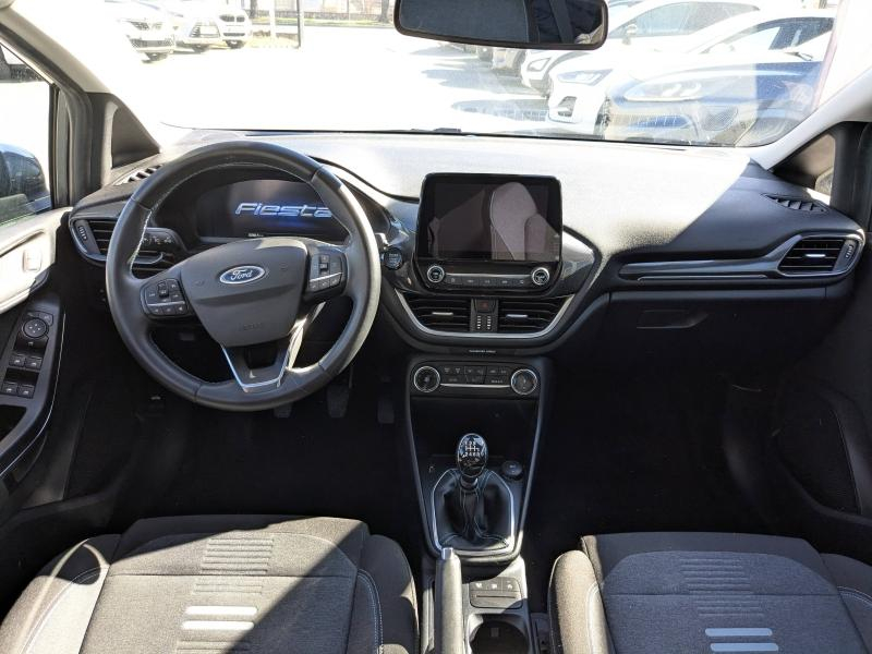 Photo 14 de l’annonce de FORD Fiesta d’occasion à vendre à DRAGUIGNAN