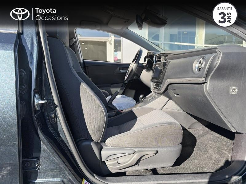 Photo 6 de l’annonce de TOYOTA Auris d’occasion à vendre à LATTES