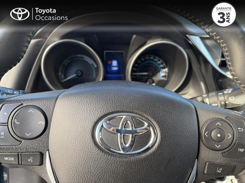 Photo 13 de l’annonce de TOYOTA Auris d’occasion à vendre à LATTES