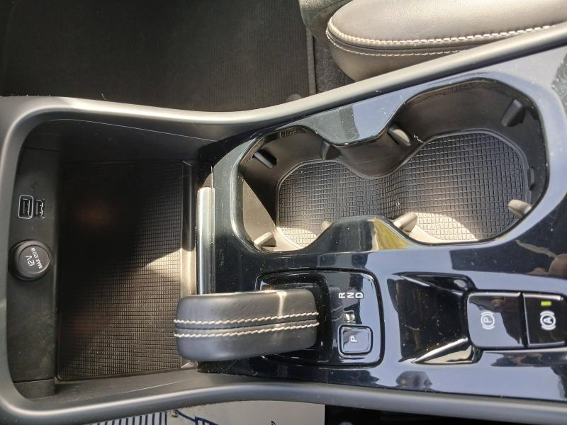 Photo 11 de l’annonce de VOLVO XC40 d’occasion à vendre à NÎMES