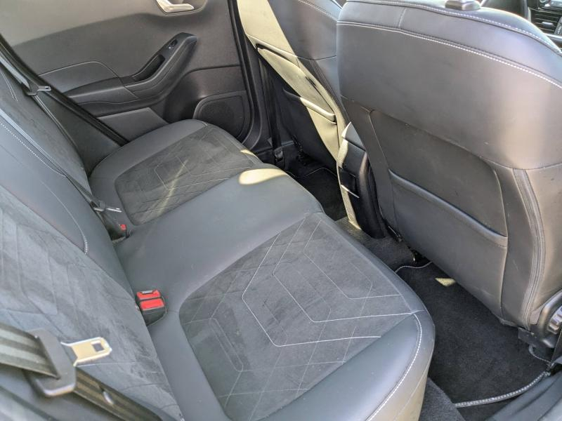 Photo 10 de l’annonce de FORD Fiesta d’occasion à vendre à AVIGNON