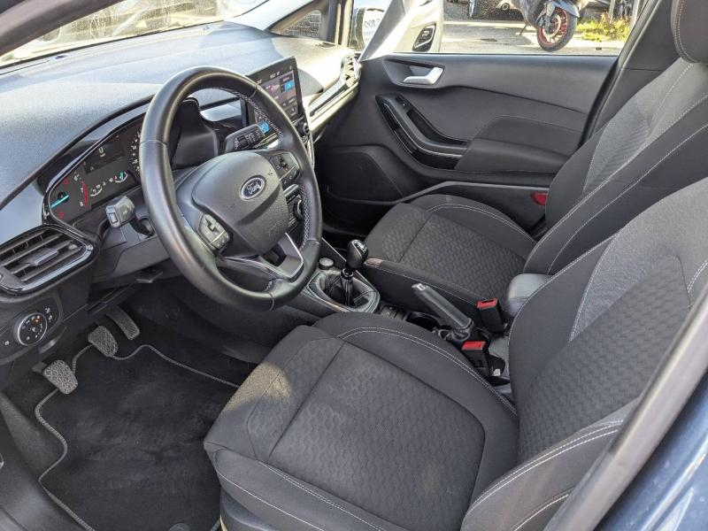 Photo 8 de l’annonce de FORD Fiesta d’occasion à vendre à MARSEILLE