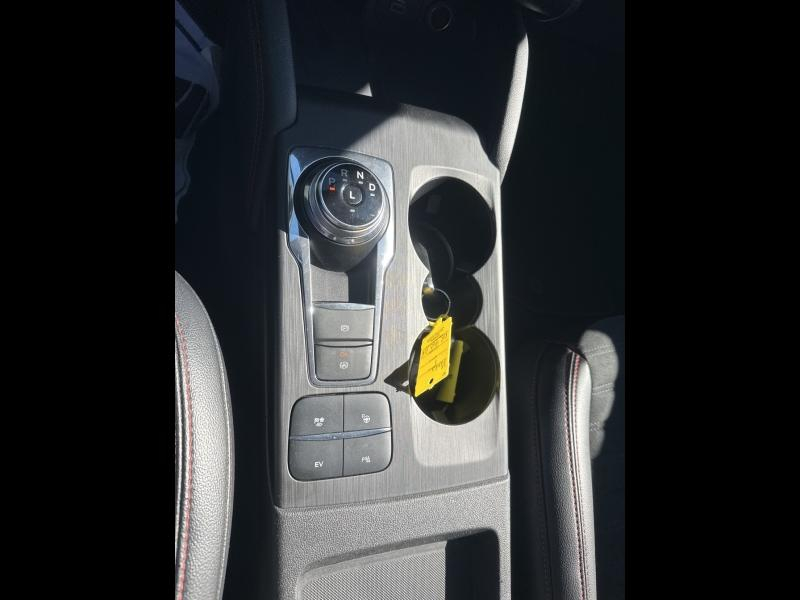 Photo 16 de l’annonce de FORD Kuga d’occasion à vendre à MARTIGUES