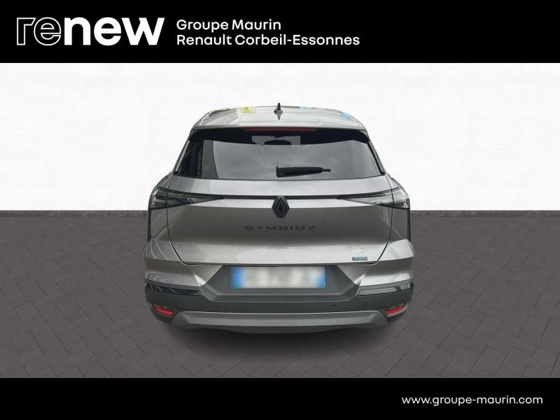 Photo 6 de l’annonce de RENAULT  d’occasion à vendre à CORBEIL-ESSONNES