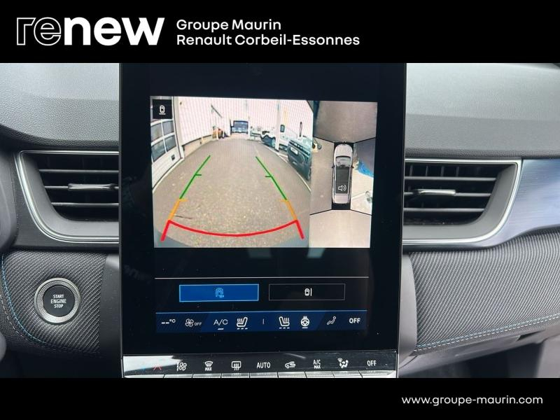 Photo 16 de l’annonce de RENAULT  d’occasion à vendre à CORBEIL-ESSONNES